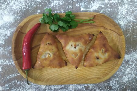 Самса с мясом