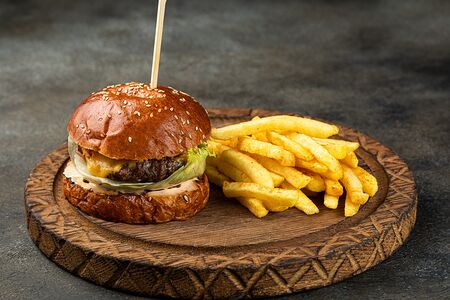 Мини-бургер с рубленой котлетой