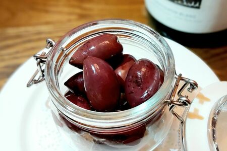 Оливки Каламате