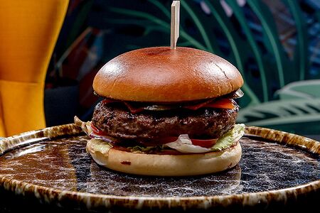 Острый Бургер