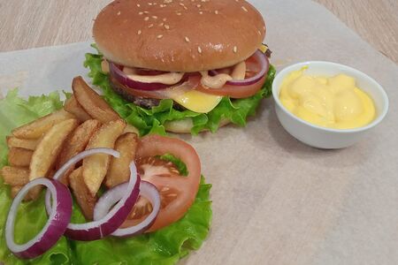 Бургер говяжий