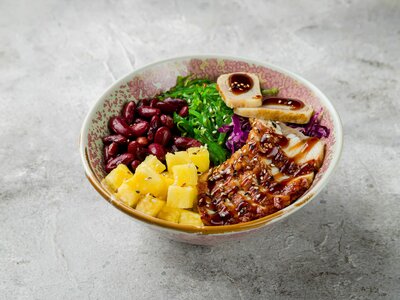 Поке с угрем