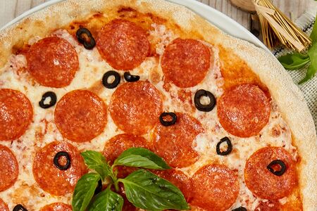 Пицца Острая мясная