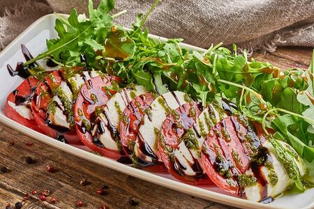 Квели с помидорами