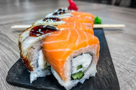 Ролл Катана