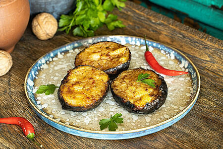 Картофель с аджикой