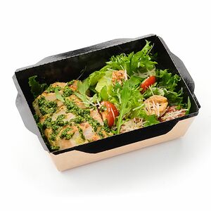 Салат овощной с куриной грудкой