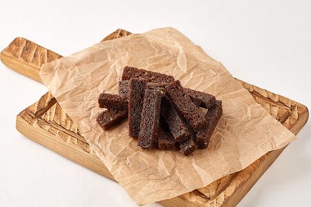 Бородинские гренки и чесночный соус