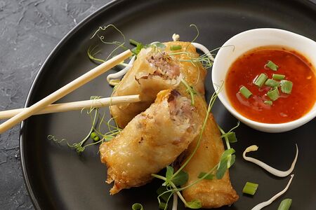 Вьетнамские рулетики нэм с курицей
