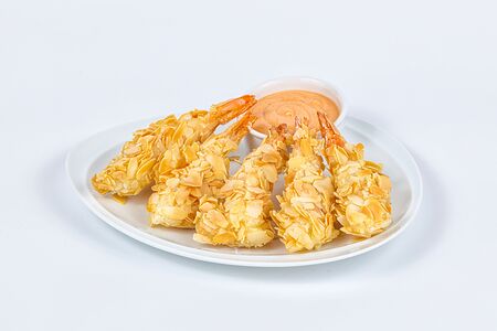 Креветки с миндалем