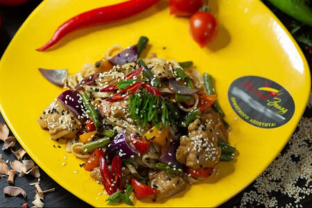 Лапша Удон с курицей