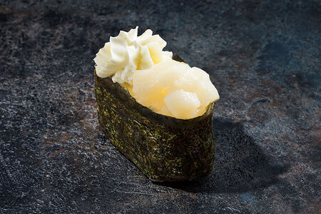 Суши Фила с морским гребешком