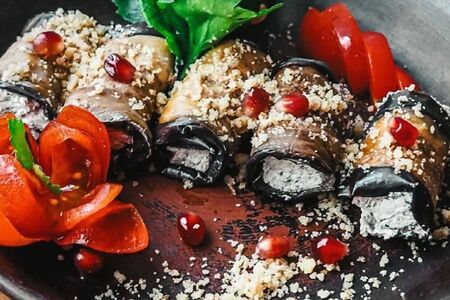 Баклажаны с орехами