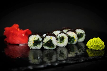 Мини-ролл с чукой