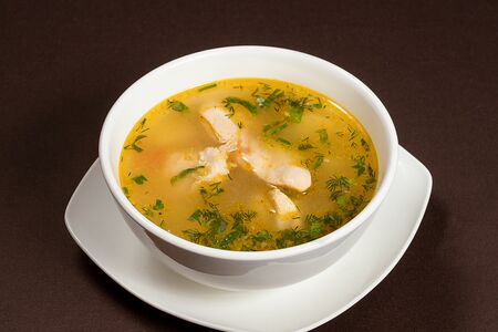 Куриный суп с лапшой