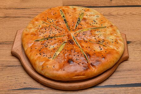 Осетинский пирог с картофелем и грибами