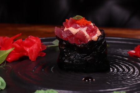 Карай с тунцом