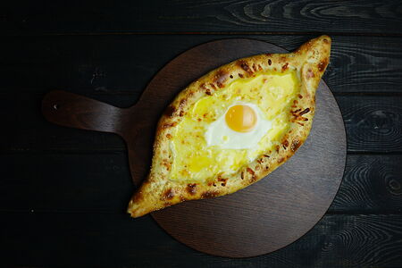 Хачапури по-аджарски