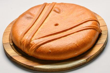 Пирог с грибами в сметанном соусе