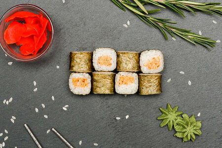 Ролл с омлетом