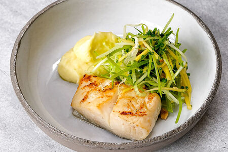 Палтус мисо с картофельным пюре