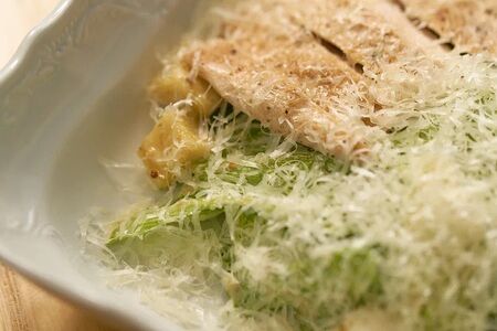 Цезарь с цыплёнком