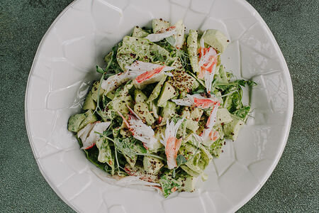 Салат с камчатским крабом