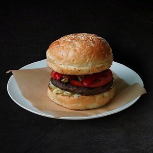 Бургер Балканский гриль