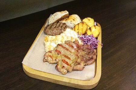 Мясное ассорти