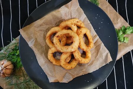 Луковые кольца в кляре