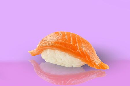 Суши Лосось