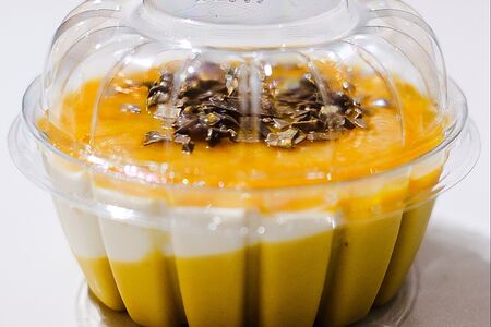 Панна котта Манго-Маракуйя