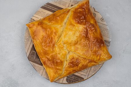 Хачапури из слоеного теста