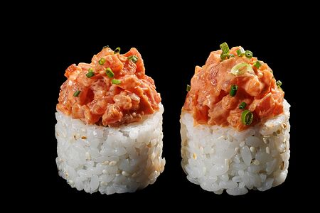 Магуро Чили Маки 