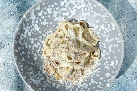 Феттуччине с белыми грибами и рваной говядиной