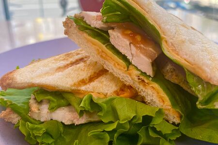 Сэндвич с курицей