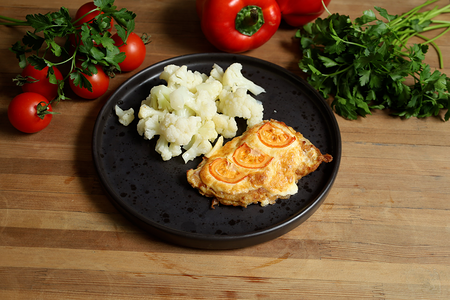 Горбуша отбивная с помидоркой 120г