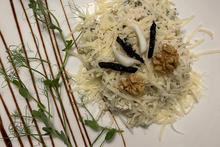 Салат Каприз