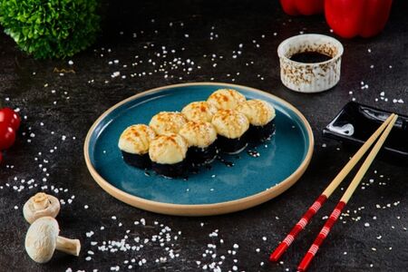 Ролл Моцарелла