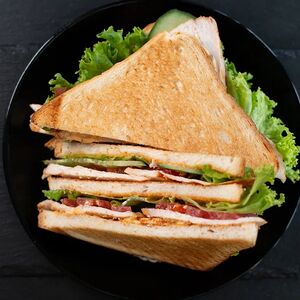 Сэндвич с курицей 