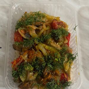 Гречка с овощной подливкой