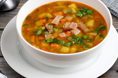 Суп гороховый с копчёным мясом