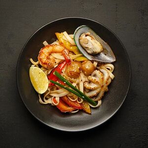 Удон с морепродуктами