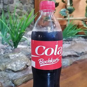 Напиток газированный Кола