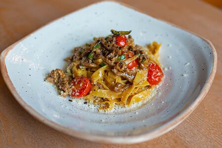 Паста с говядиной