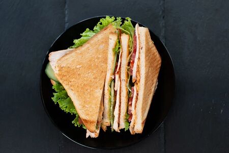 Сэндвич с сёмгой