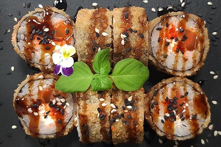 Темпурный ролл с угрем