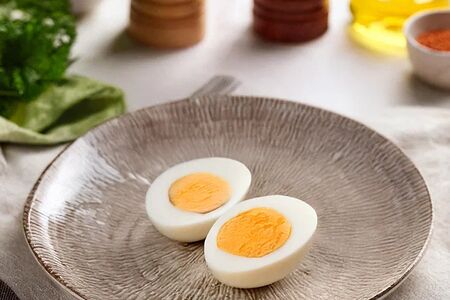 Яйцо куриное отварное