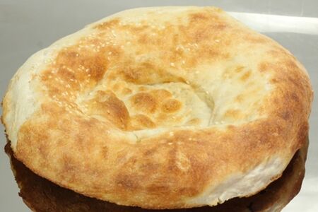 Лепешка узбекская