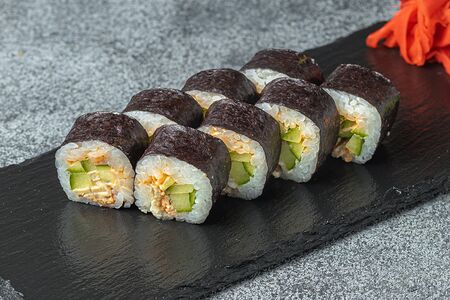 Ролл спайс угорь